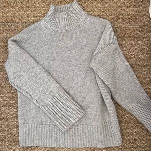 Vince gray turtleneck sweater, size small